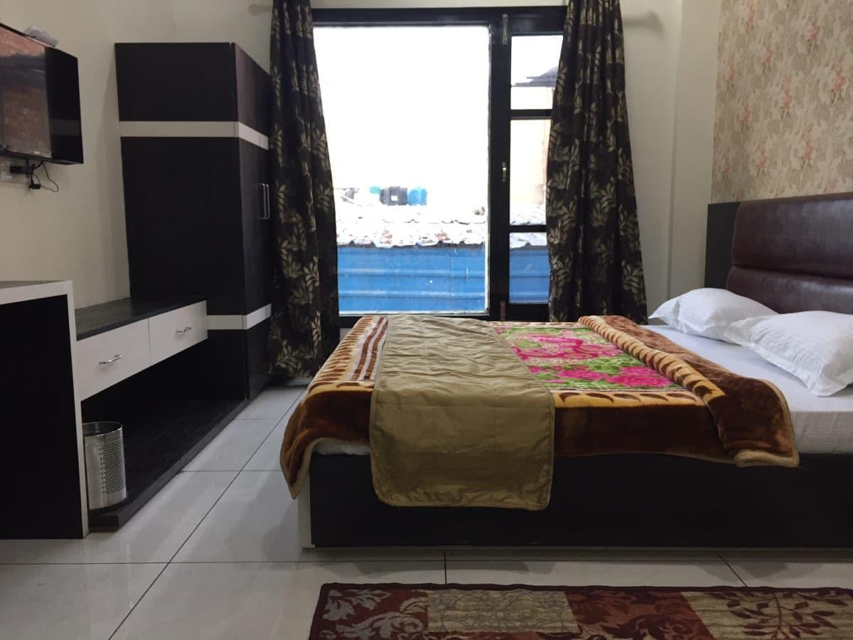 Oyo 30415 Hotel White City Anandpur  Eksteriør billede